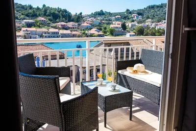 Image de Apartments Sunshine Home - Appartement 2 chambres avec balcon et vue sur la mer