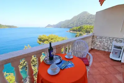 Image de Apartments Filipović - Appartement 1 Chambre Confort avec Balcon et Vue sur la Mer (A2)