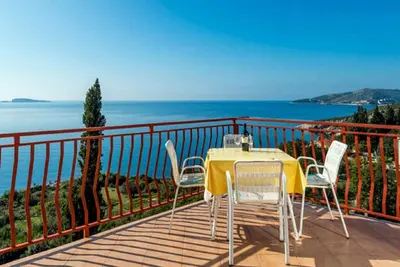 Guest House Fontana - Studio Supérieur avec Vue sur la Mer (2 Adultes)