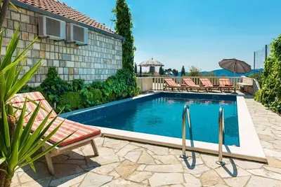 Image de Villa Mia - Villa 3 Chambres avec Piscine