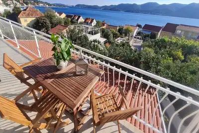 Image de Apartments Klara-Gorjana - Appartement 1 chambre avec balcon et vue sur la mer (3)