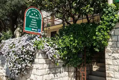 Image de Guesthouse Moretic - Chambre Double avec Vue sur le Jardin 1