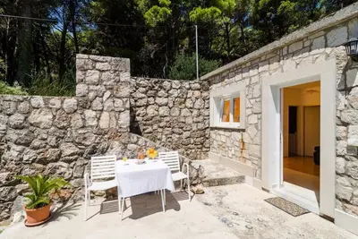 Image de Apartments & Rooms Tapera - Appartement 1 Chambre Confort avec Terrasse et Vue sur le Jardin (NARANČASTI 1)