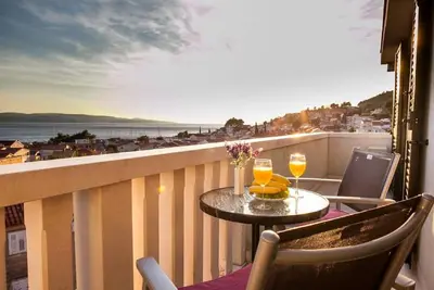 Image de Apartments Villa Angela - Appartement 2 Chambres avec Terrasse et Vue sur la Mer (SnjeĹľna)