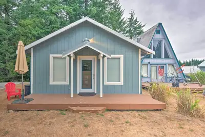 Image de Nouveau! Whidbey Island Cottage - 3 mi Ă observer les baleines!