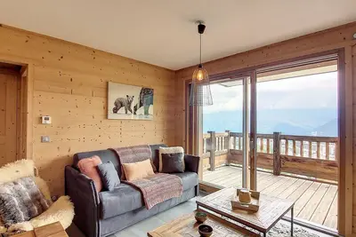 Image de Bel appartement sur les pistes avec parking, balcon et équipements modernes