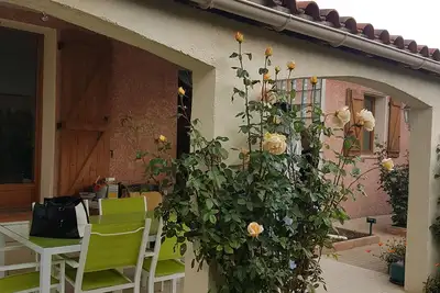 Image de A louer maison indépendante proche de tous commerces sur la route du Verdon