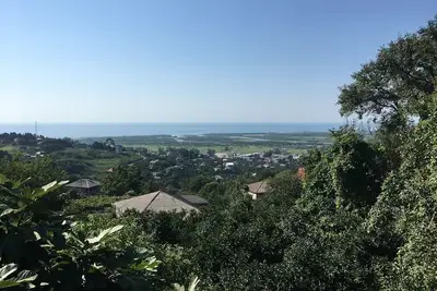 Image de Appartement vue panoramique avec vue mer en pleine nature.