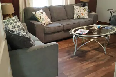 Image de ! Happy Ours Bay Cottage!