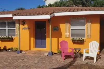 Image de Magnifique chalet de plage Ă 50 pas de la plage