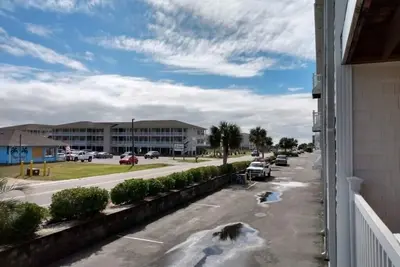 Image de Oceanview Condo - Sea Breeze - Meilleurs Tarifs Sur La Plage - Long Beach