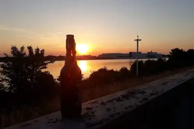 Image de Vacances directement sur la digue de la Weser à Brême