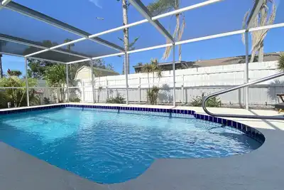 Image de Nouveau! ! Sunshine Oasis 2 avec piscine chauffée à quelques minutes des plages du golfe