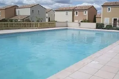 Image de Charmante petite bastide dans résidence sécurisée avec piscine et parking