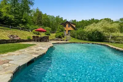 Image de Chambres d'hôtes, long séjour disponible<br>Appelez le 845 742 3176 et parlez à Kelly