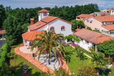 Image de Villa Little Castle avec piscine privée