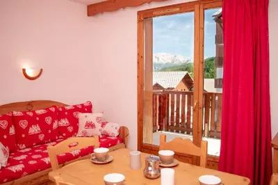 Image de Studio cosy pour 4 avec balcon et cuisine équipée à Puy-Saint-Vincent