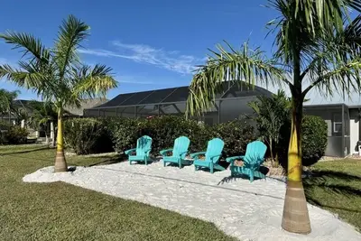 Image de Maîtrise rénovée 3 chambres 2 salles de bain piscine privée Accueil à Punta Gorda Fl