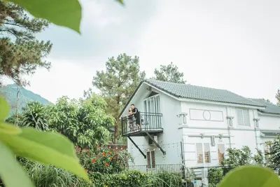 Image de Maia House - la maison du voisin d'Ulesa