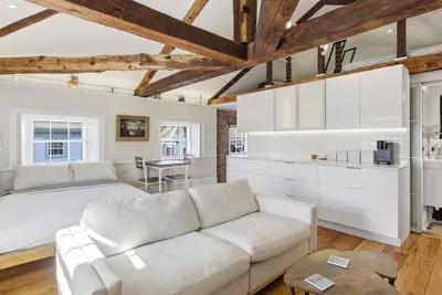 Image de Appartement historique dans la vieille ville - meilleur emplacement!