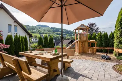 Image de Fantastique maison de vacances \"Sauerland Idyll\" (200 m²) près de Winterberg