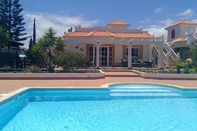 Image de Villa de luxe avec piscine privée sur Campo de Golf, Caleta De Fuste