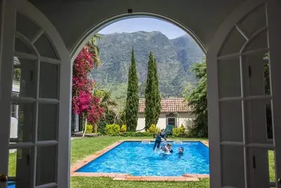 Image de Villa Exclusive avec Piscine Jardin