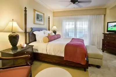 Image de Meilleur Prix Et Service Personnel: 4499 $! Ritz Club 3br, Toutes Les UNITÉS! Envoyez Moi Un Email