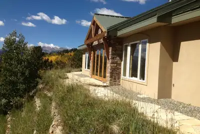 Image de Magnifique maison verte, vues spectaculaires