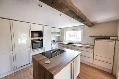 Image de Grand logement directement adjacent à Kassel (jusqu'à 20 personnes sur demande)