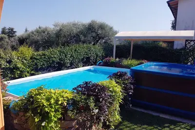 Image de Villa avec piscine pour 6 personnes