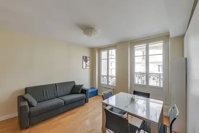 Image de Id 308 - Saint Denis - Appartement confortable avec une chambre