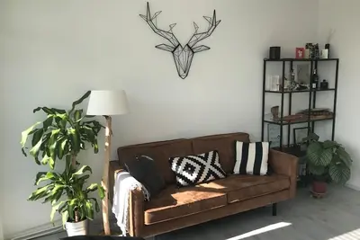 Image de Appartement de deux chambres avec espace proche autoroute