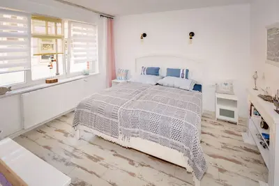 Image de Appartement / app. pour 3 personnes avec 55m² à Röbel / Müritz (118069)