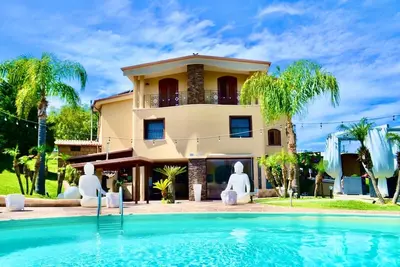 Image de Villa Bosco Furia Appartement dans villa avec piscine et jardin indépendant
