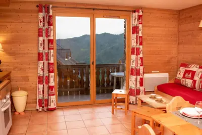 Image de Appartement 3 pièces 8 pers avec balcon - Résidence Les Chalets de Praroustan à Pra Loup 1500