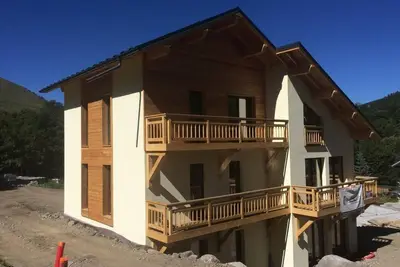 Image de 1er étage, remise en forme, sauna, balcon, parking, casier à ski, 145m², Valloire