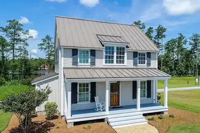 Image de Harmonie avec un style de vie au bord de l'eau.
