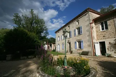 Image de Le Moulin du Pont – La grande chambre – 2 personnes