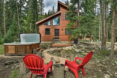 Image de Nouveau! Maison moderne de Breckenridge avec bain à remous + vues sur la montagne