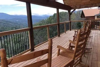 Image de Détendez-vous et profitez d'une vue imprenable à 180 degrés sur le mont LeConte
