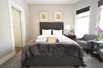 Image de Suite gaie avec jardin, à quelques pas du parc Dolores