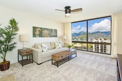 Image de Vues majestueuses sur la montagne tropicale Ko'olau! Washlet! 4 personnes!