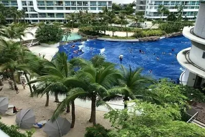 Image de Condo de luxe 1 Br sur la plage