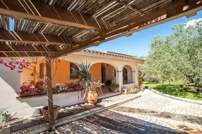 Image de Villa de vacances \"Frau\" avec Wi-Fi, climatisation et terrasse