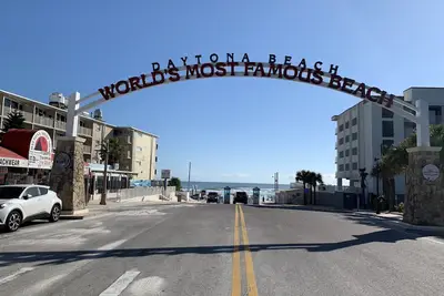 Image de Dolphin Beach Club - Daytona Beach - Studio sur le front de plage