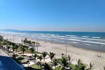 Image de Bel appartement face Ă la mer