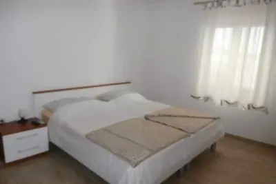Image de Chambre dans Susak avec Climatisation, Wifi (3865-4)