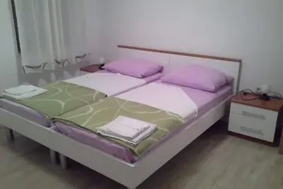 Image de Chambre dans Susak avec Climatisation, Wifi (3865-5)