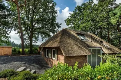Image de Sprielderbosch 15 Maison de luxe dans un quartier boisé et calme